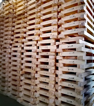 Pallets & Skids